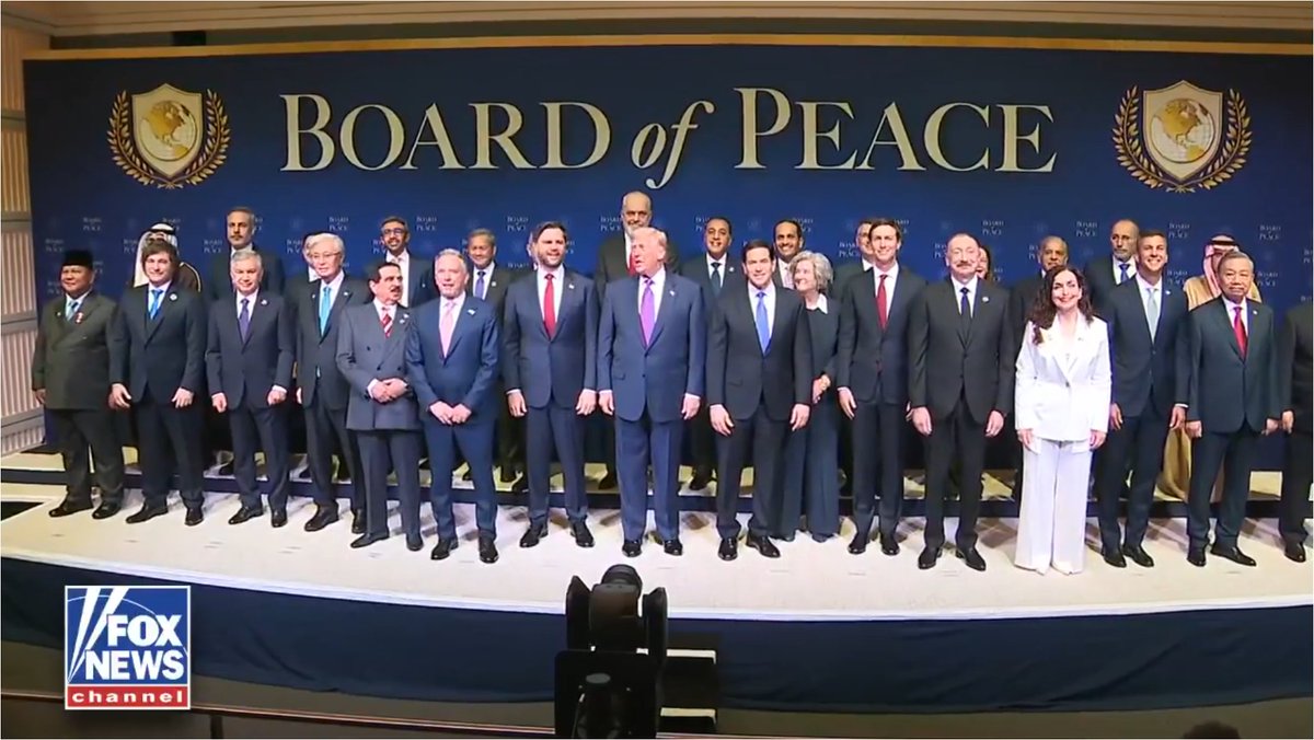 Oliver Mock tweet media