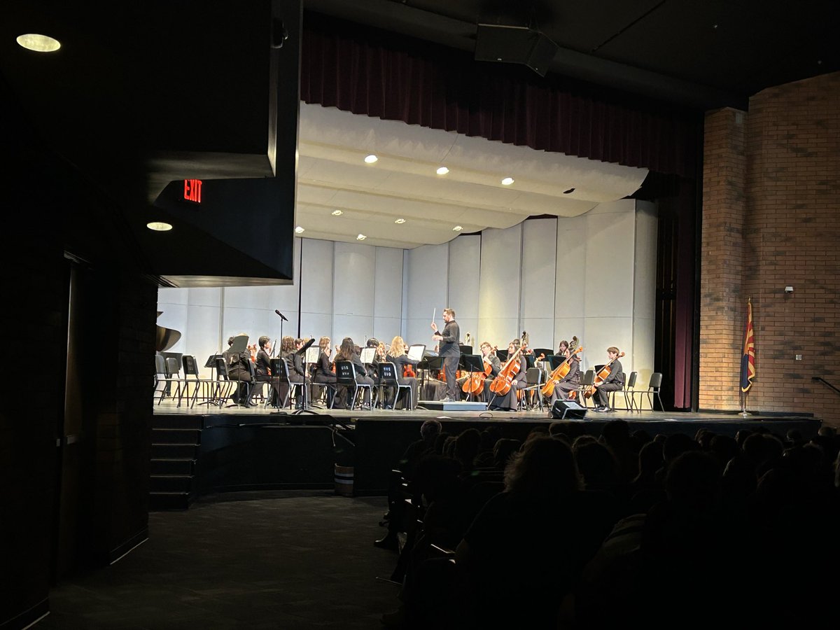 Gilbert High School tweet media