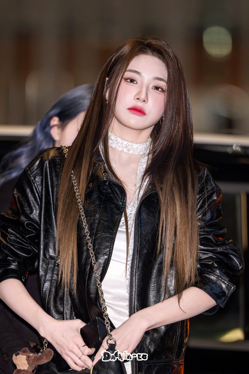 sky kinda ia tweet media