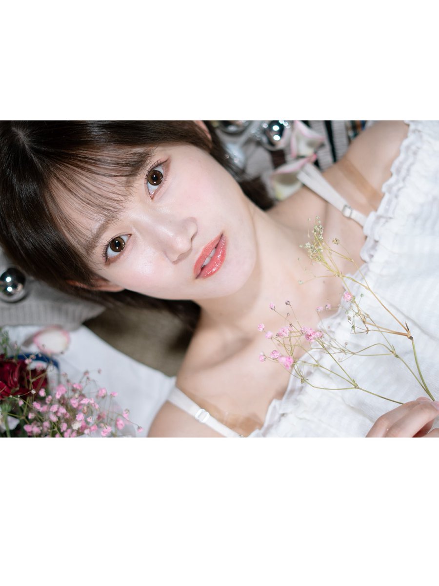 KLP48official's tweet photo. Happy Birthday to Haruka 🌻🤍
Keep shining, always and forever ✨
#KLP48 #HappyHarukaDay @kurooosu_48_16 https://t.co/Uc5bwjyUeB