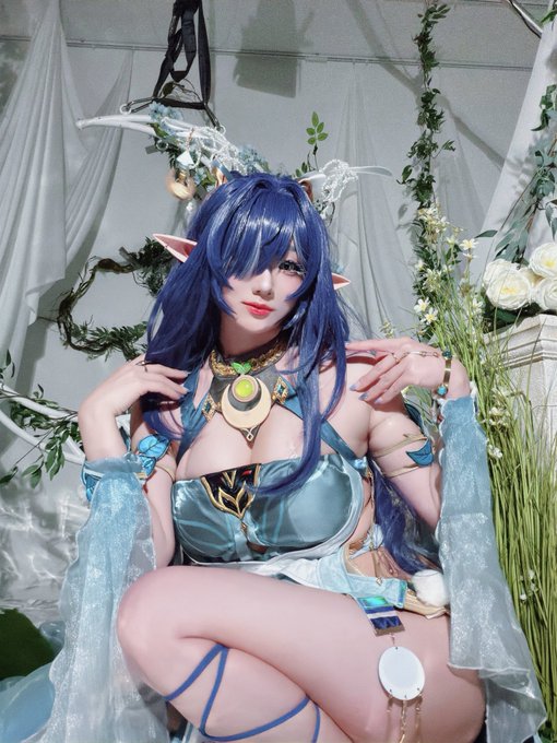 Twitterのコスプレ画像3