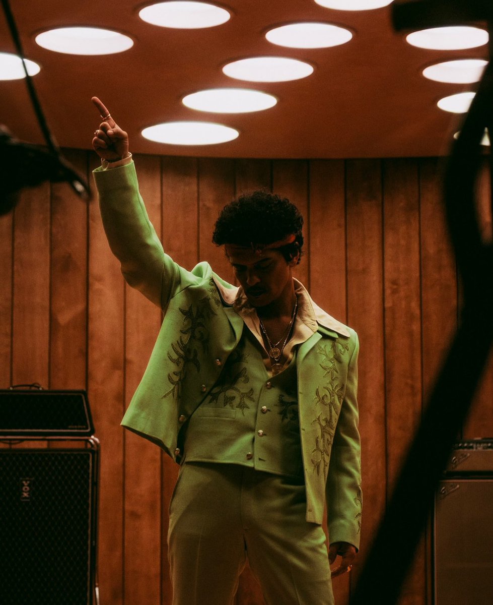 ParlourMagazine's tweet photo. Arriving with a bang thanks to his hit “I Just Might,” which debuted at No. 1 on the Billboard Hot 100—the release follows a massive run, including the GRAMMY-winning “Die With A Smile” with Lady Gaga and the global smash “APT.” with ROSÉ, which dominated charts worldwide. https://t.co/uQnxC7a1Ij