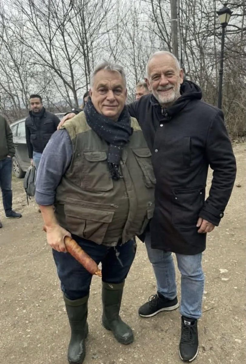 00Matthew tweet media