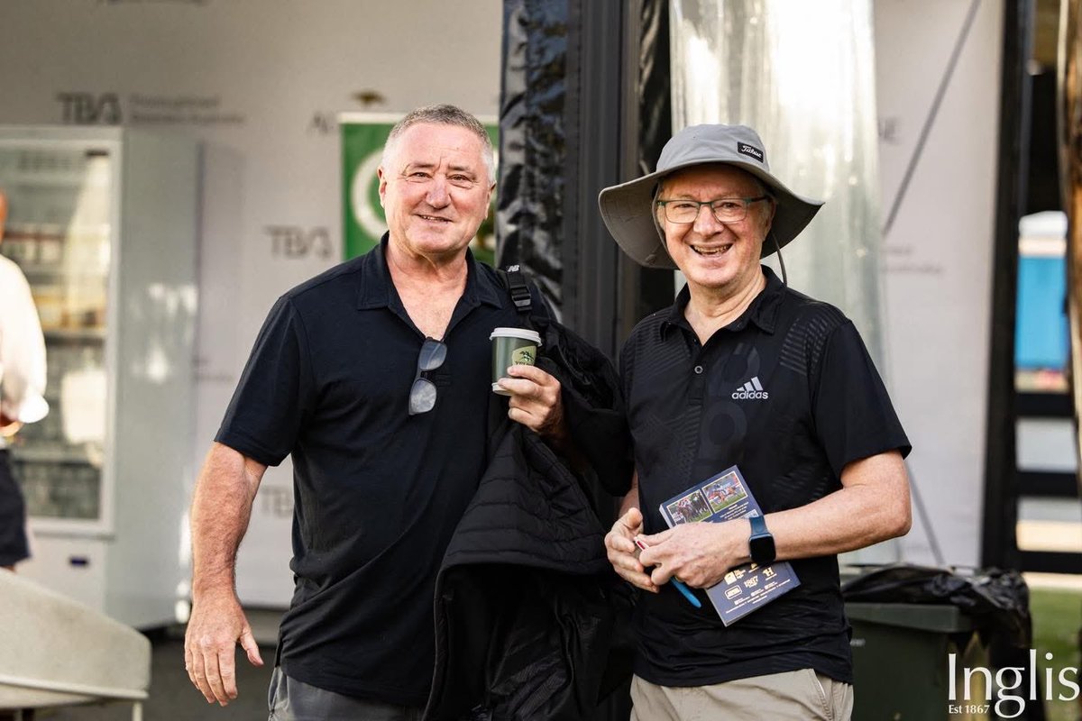 Mark Hunter tweet media