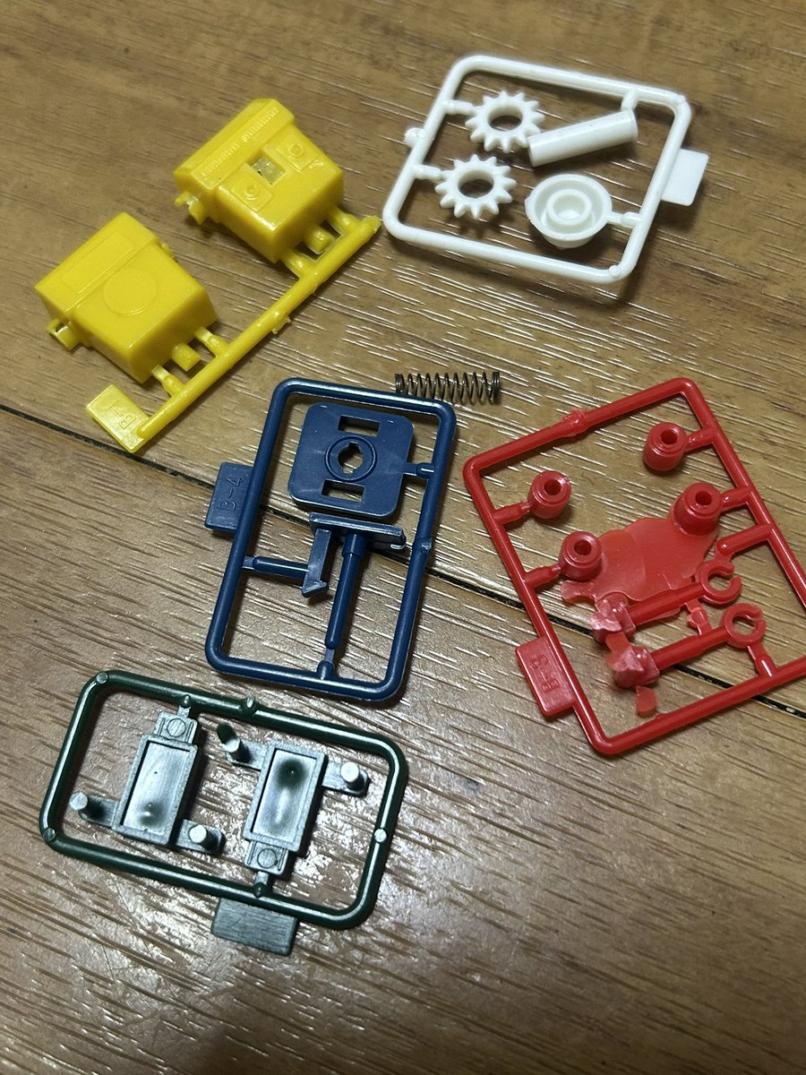 懐かしい廃盤プラモデル出てこいや 倫理的にアウト〜w🤣