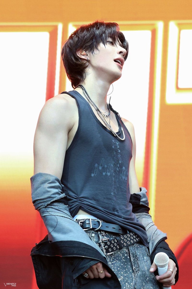 imagining him doing this at songkran….hot and sweaty