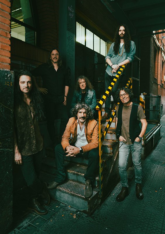 El Uoho está de vuelta!.
12 junio en la Sala Apolo.
open.spotify.com/track/3qrHjvMF…