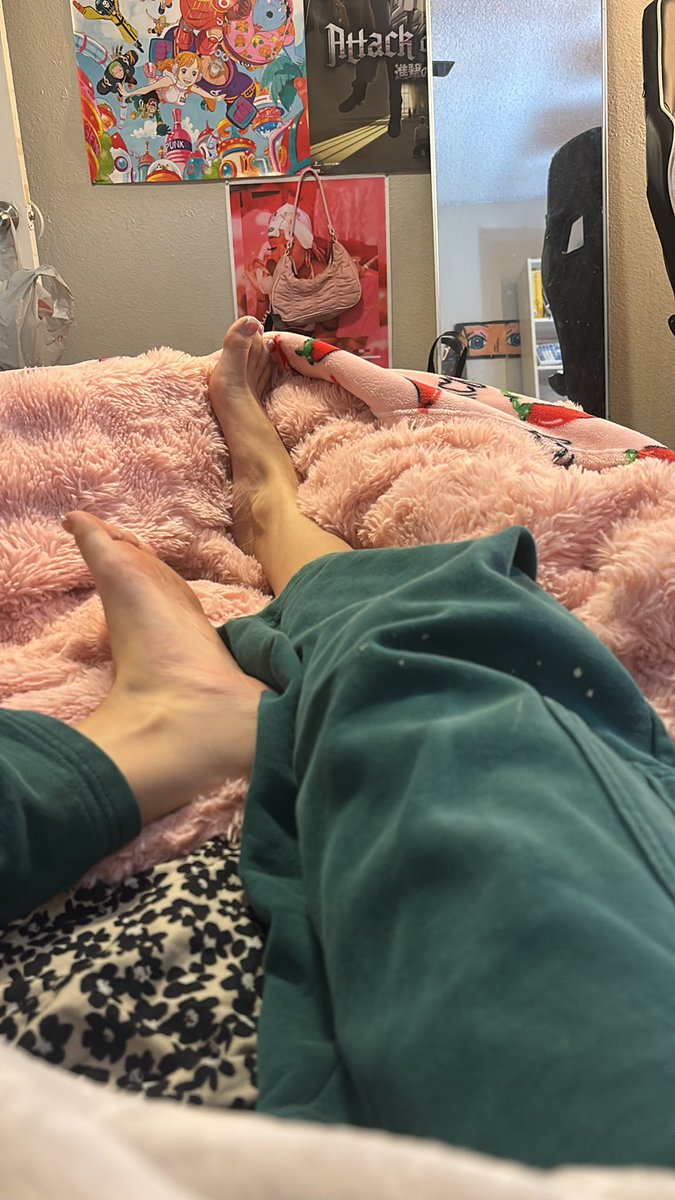 mamitatalks's tweet photo. Don’t waste my time 

Findom paypig whalesub footworship humiliation degradation https://t.co/xwHNISjupW