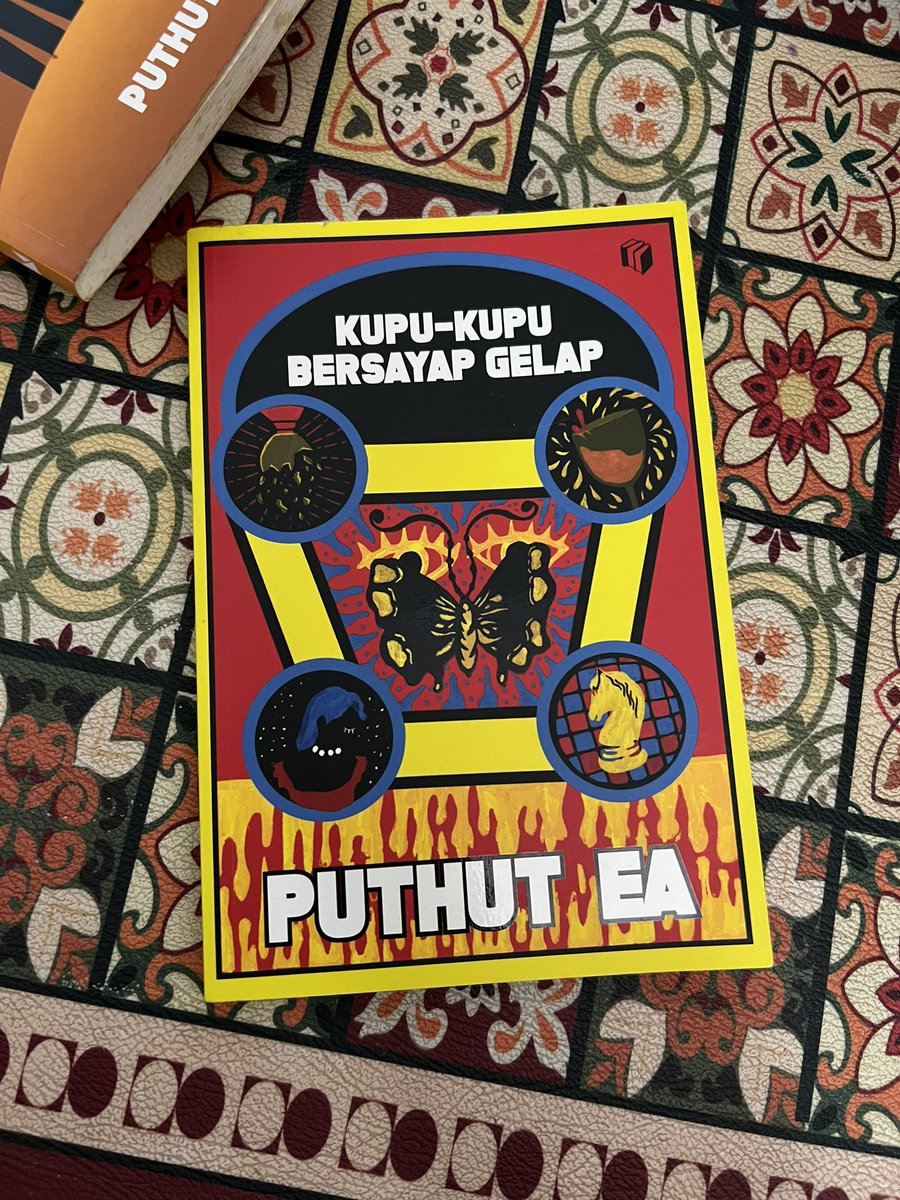 preloved books here! tweet media