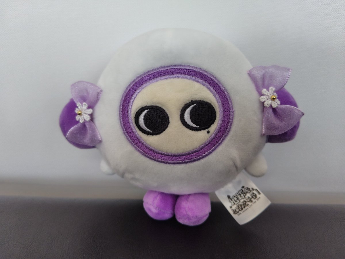 我が家のピロロもついにかわいいリボンを手に入れました🎀