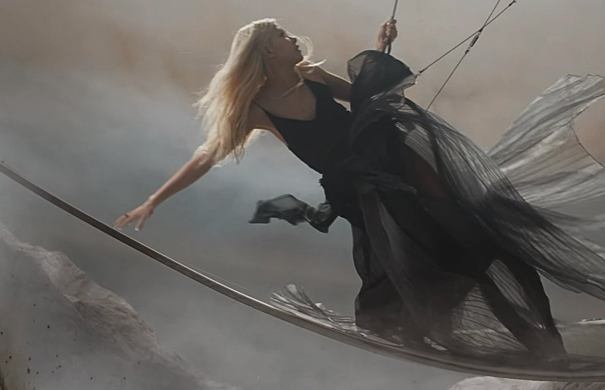 Straight out of fantasy movie🔥