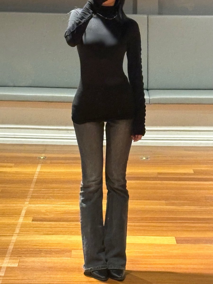 all black, all confidence. sometimes simple hits the hardest. no loud colors, just loud confidence.