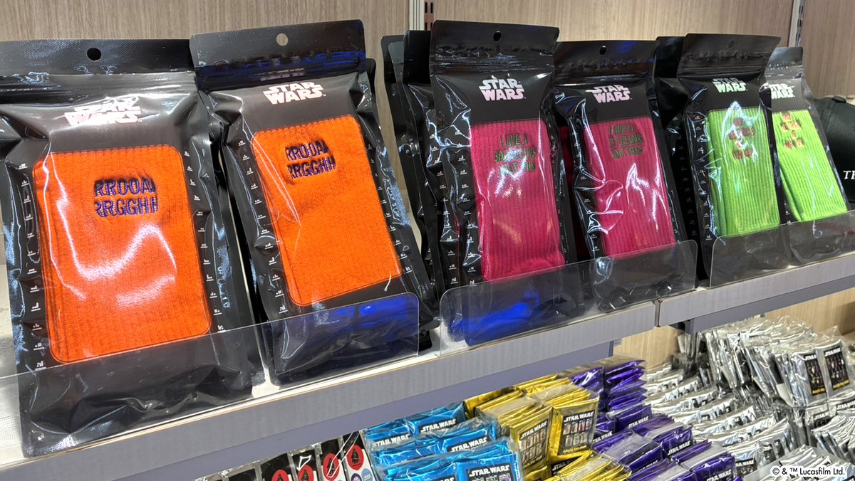 STAR WARS POP UP STORE tweet media