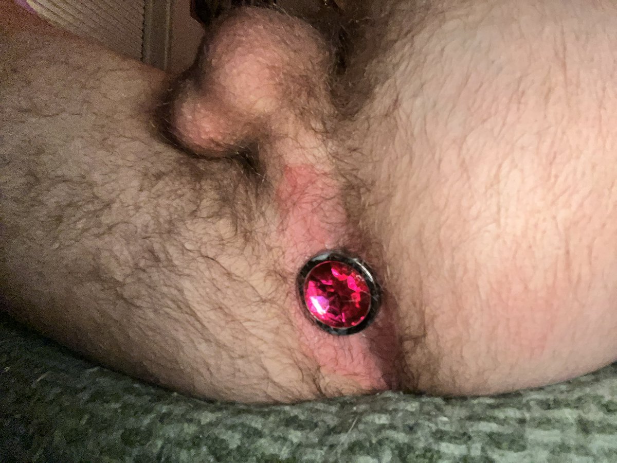 B8BroJake's tweet photo. Pretty in pink 

#buttplug #pink #gay #plug #gooner #hole #genz https://t.co/XSxlEDanmg