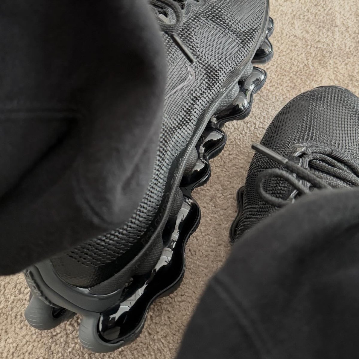 2026年 3月 発売予定】 FRAGMENT × NIKE AIR LIQUID MAX (フラグメント 