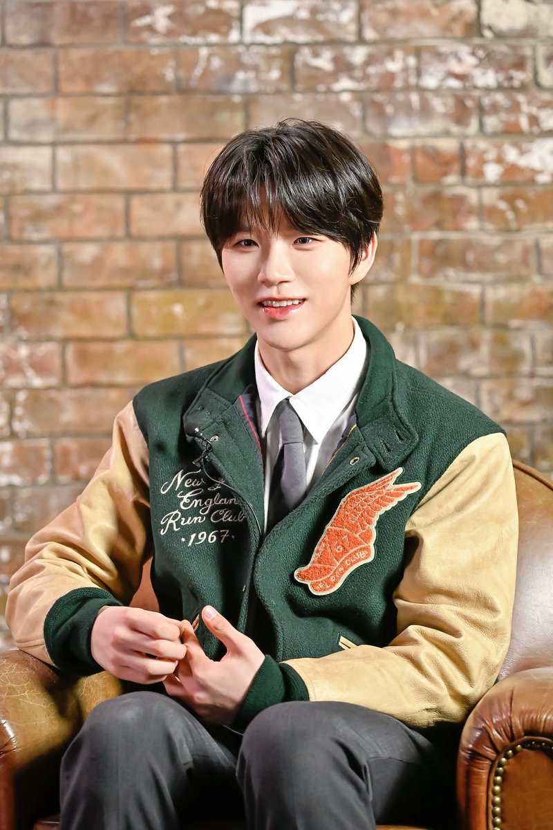 ⋰／
🌟収録写真到着🌟
　【PART1】①
⋱＼

NCT WISH “WISHLIST” SPECIAL
📅3/9(月)22:00～23:00

Japan 1st Mini Album『#WISHLIST』リリースを記念し
#NCTWISH 特別番組を #スペシャ でオンエア🎊

📢ソロインタビュー写真を公開！
メンバー自らミニアルバム全曲を解説🎙