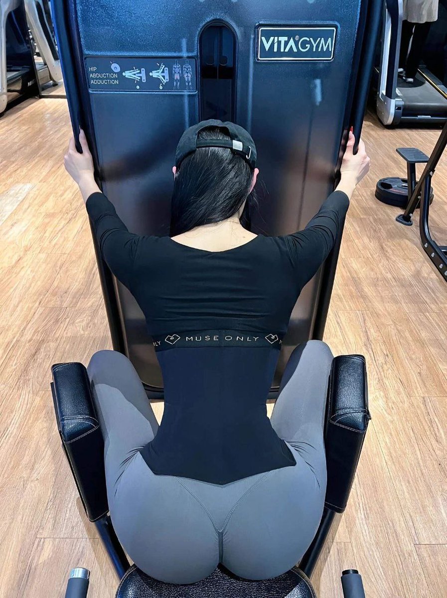 无事心不空，有事心不乱。
#泉州  #福建  #服务 #反差老师 
大号👉<a href="/FayeGoodfellow2/">大金🐔</a>