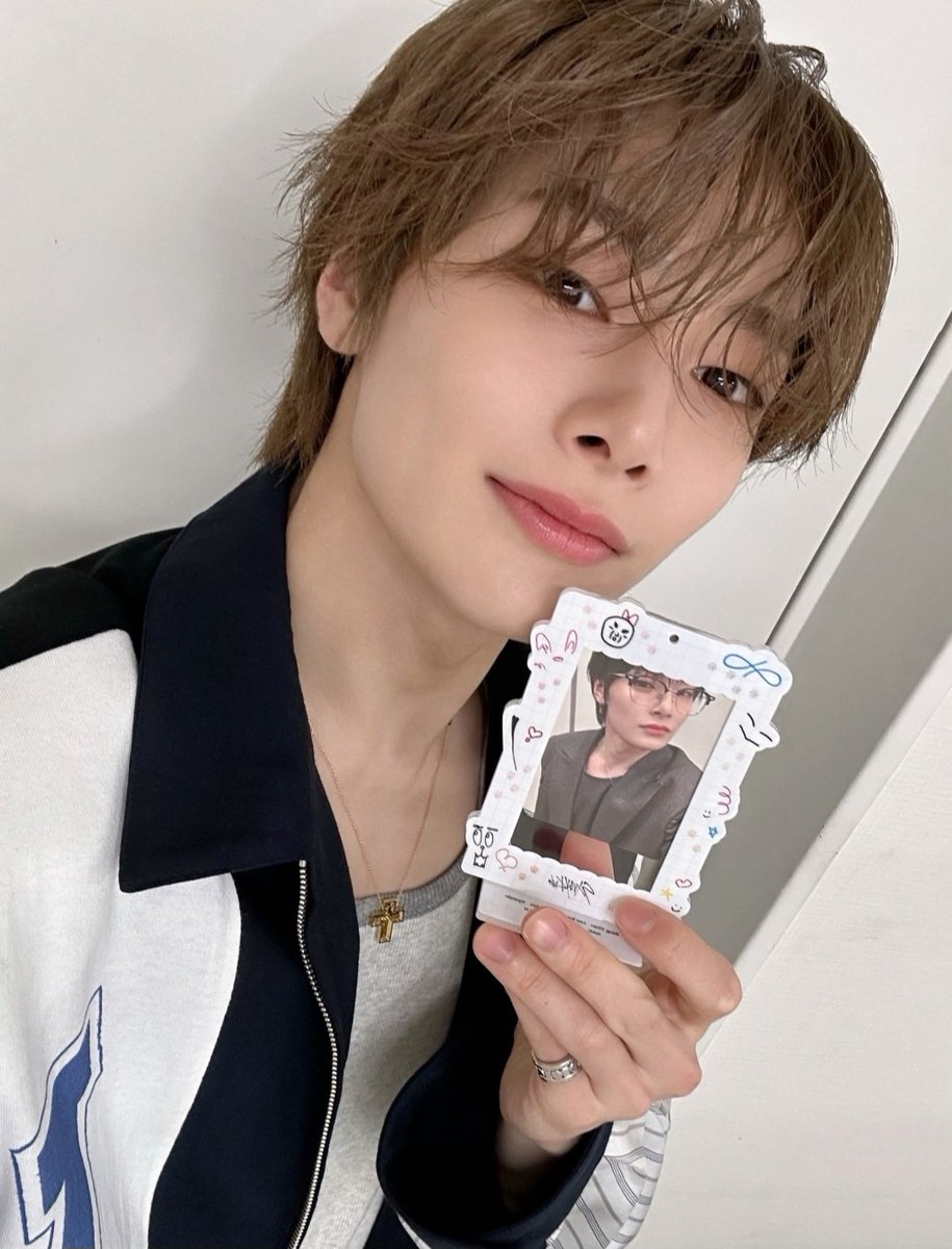jini (@cayot2_jh) on Twitter photo 