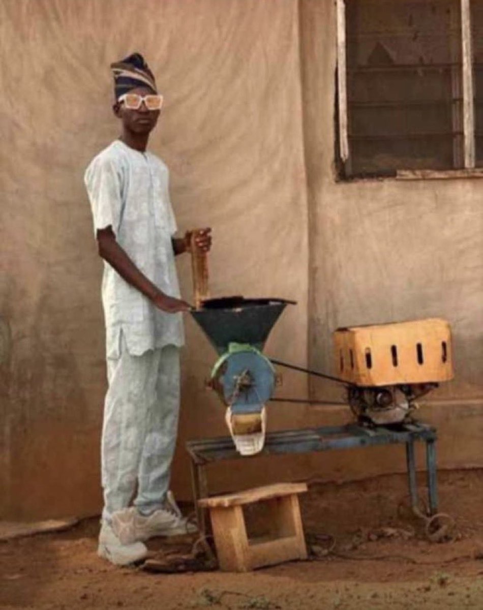 Another morning for hustling let's keep pushing 
Good Morning Family &amp; Friends