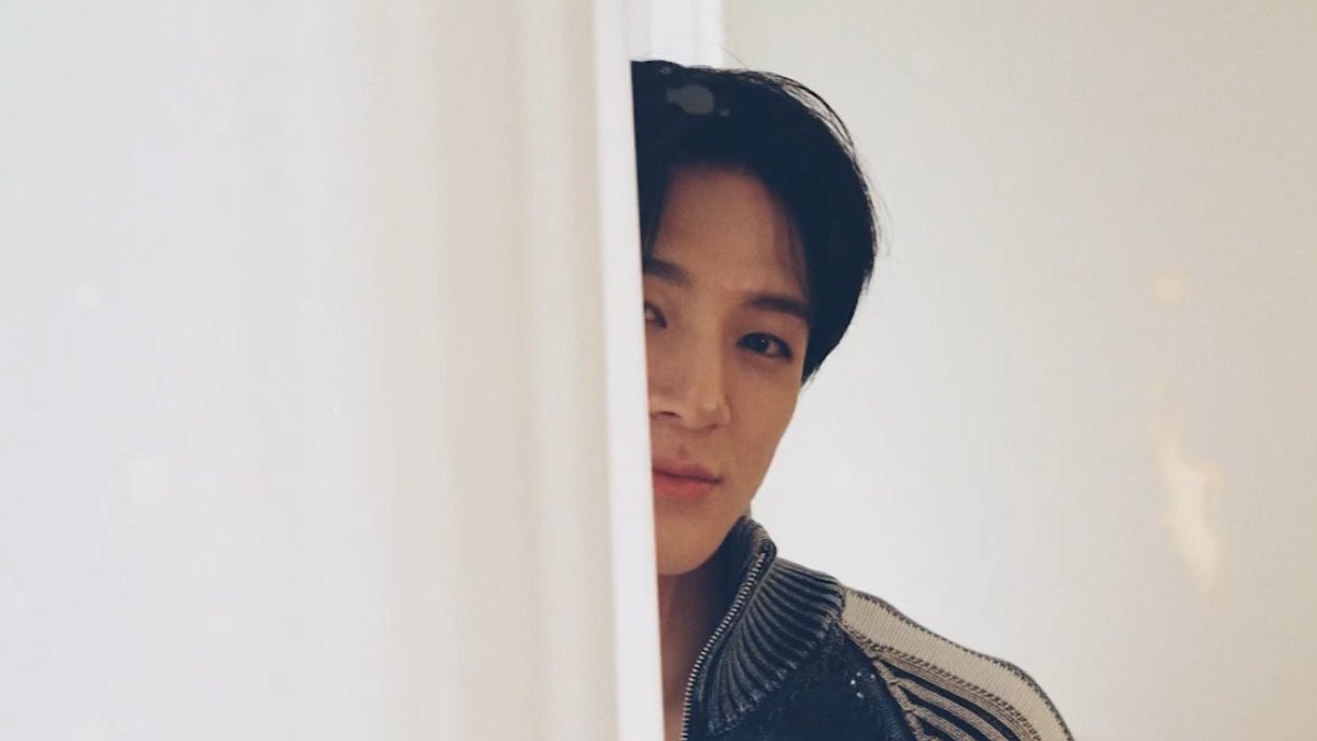 นี่คือแจมินในสายตาของเจโน่ และนี่คือเจโน่ในสายตาของแจมิน น่ารักจัง ꃼ.̫ ꃼ ♡♡