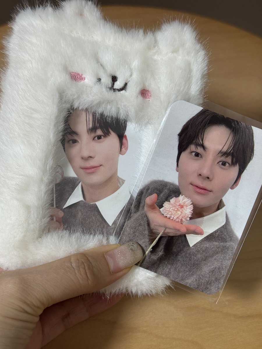 minhyuntop's tweet photo. 엠카운트다운🍑🧡 https://t.co/G0fcvKfevK