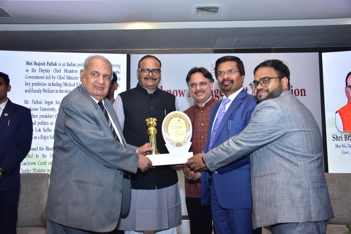 LucknowManagem3's tweet photo. Conference on “Transforming Real Estate in Uttar Pradesh through Green Buildings”, bringing together policymakers, industry leaders, architects, and sustainability professionals to discuss the future of responsible urban development organized by Lucknow Management Association. https://t.co/of6Q07Lkvm