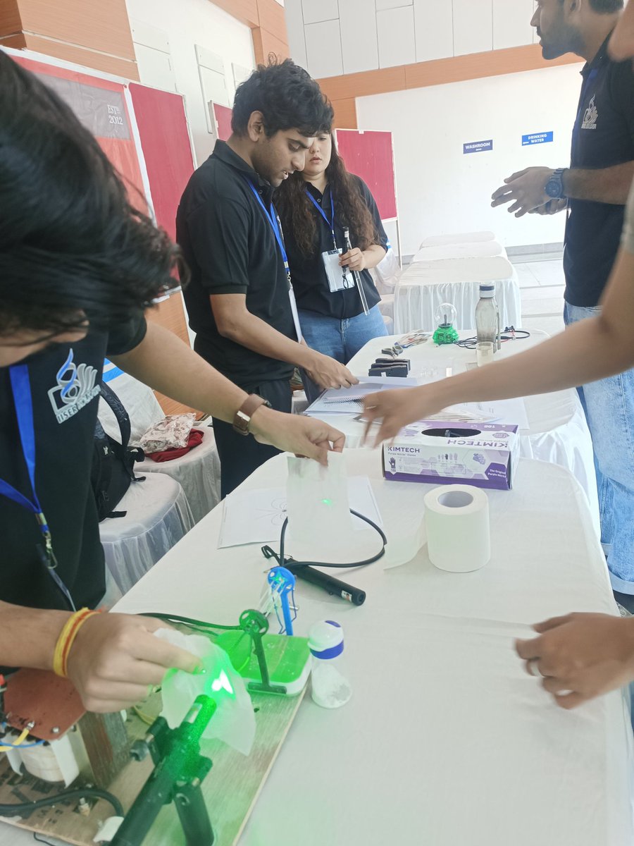 Light Lab tweet media