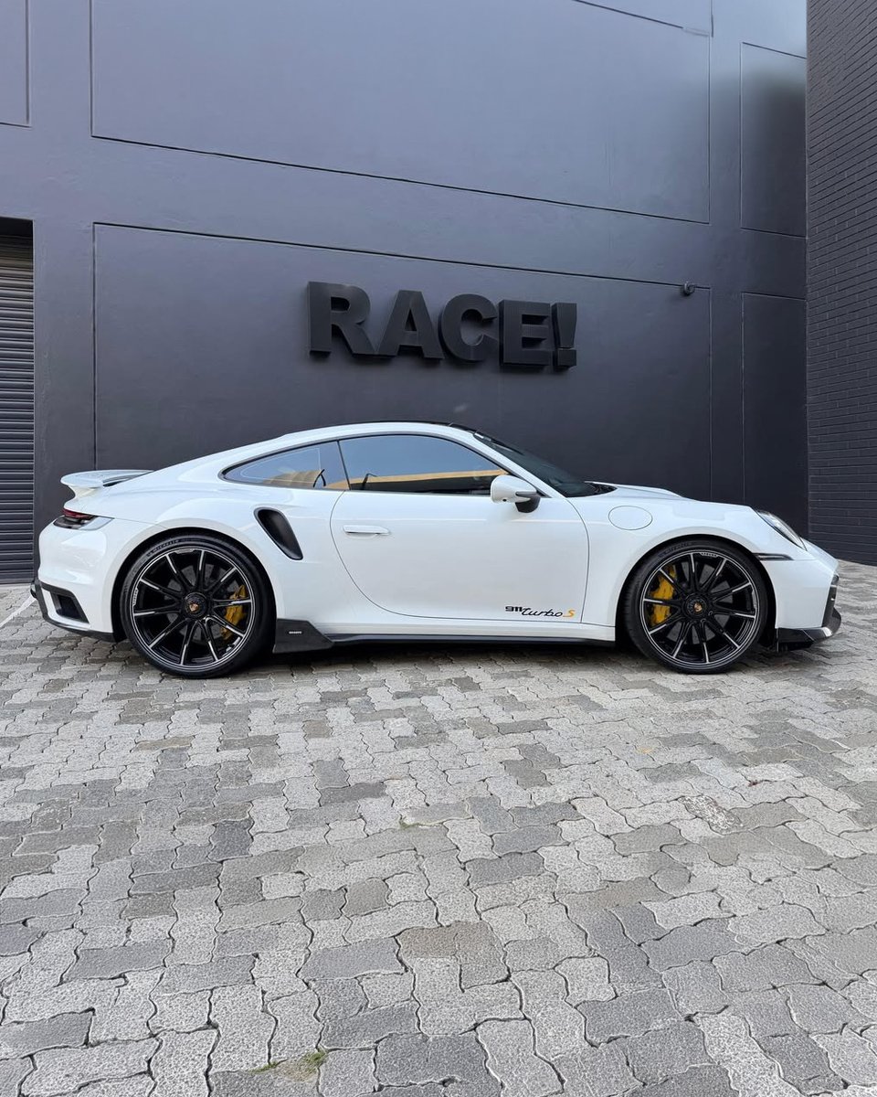 RACE! SOUTH AFRICA tweet media