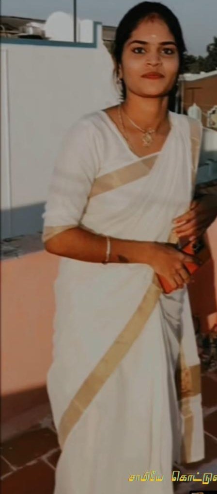 userfreemallika's tweet photo. First time kerala saree🤩🥰 https://t.co/t3jI7jNHba