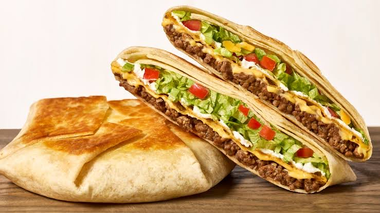 Crunchwrap Supreme is the greatest fast food menu item of all time send tweet