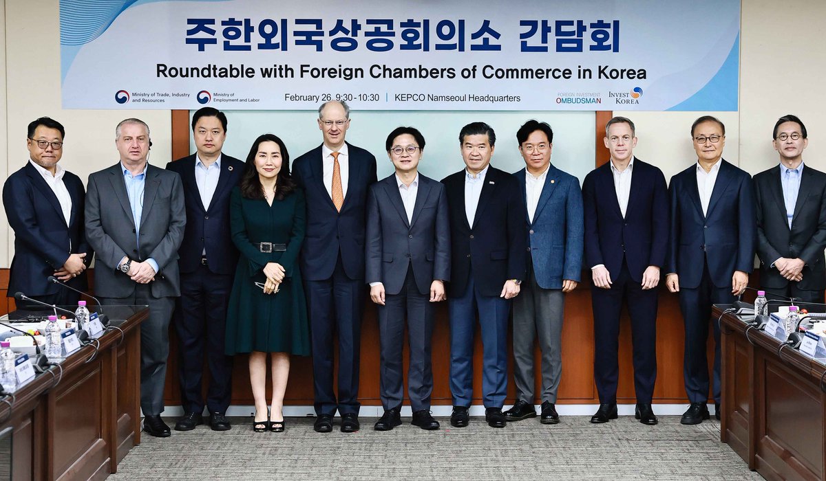 MOTIRKoreaEng's tweet photo. Minister JK Kim of #MOTIR and Minister Kim Young-hoon of #MOEL chaired a roundtable with heads of foreign chambers of commerce in Korea on February 26, 2026. The meeting was held ahead of the revised Trade Union Act taking effect on March 10, 2026, to hear views from FIEs. https://t.co/b9ACSbVEJm