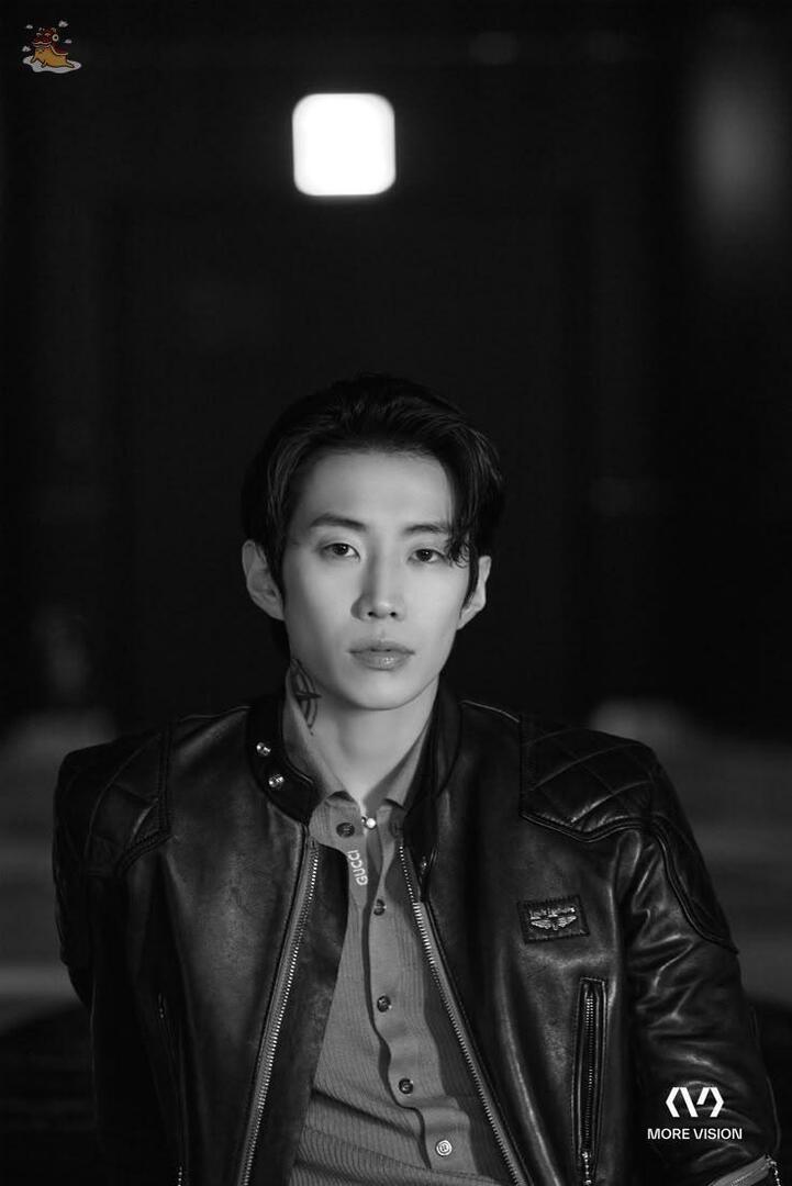 SOC-IE 💛 ˚☽˚.⋆ tweet media