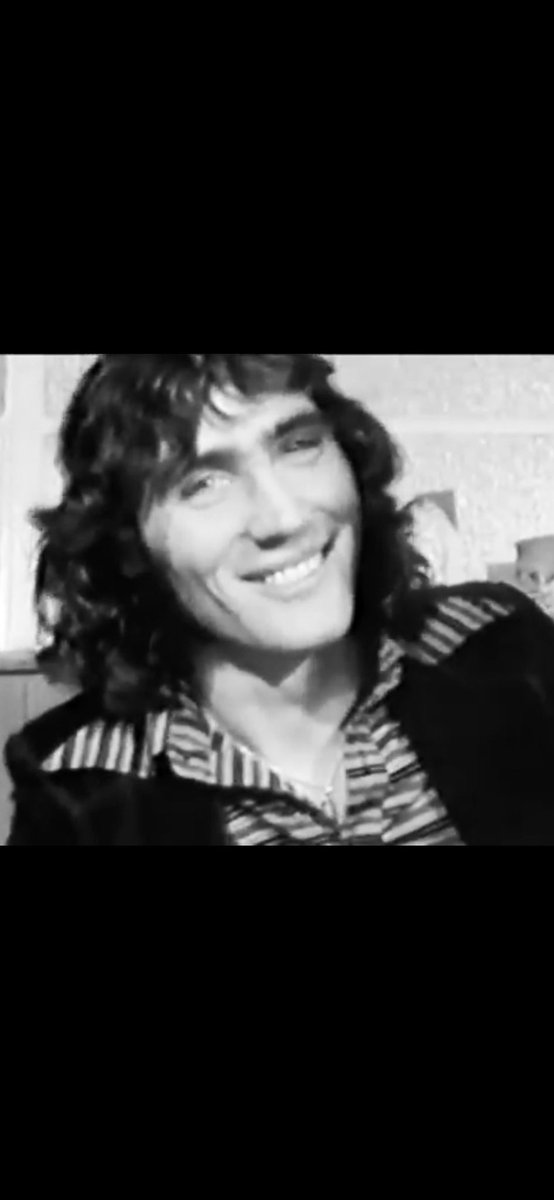 StuartJKane's tweet photo. You made it through Monday, skipped Tuesday, wagged Wednesday, thrashed Thursday, so it must be…

Happy Friday! 

Have a fantastic weekend! 

As usual a few photos of that fella, Robin Friday! 

#readingfc #cardiffcityfc #hayesfc https://t.co/ULBW0RtoG0