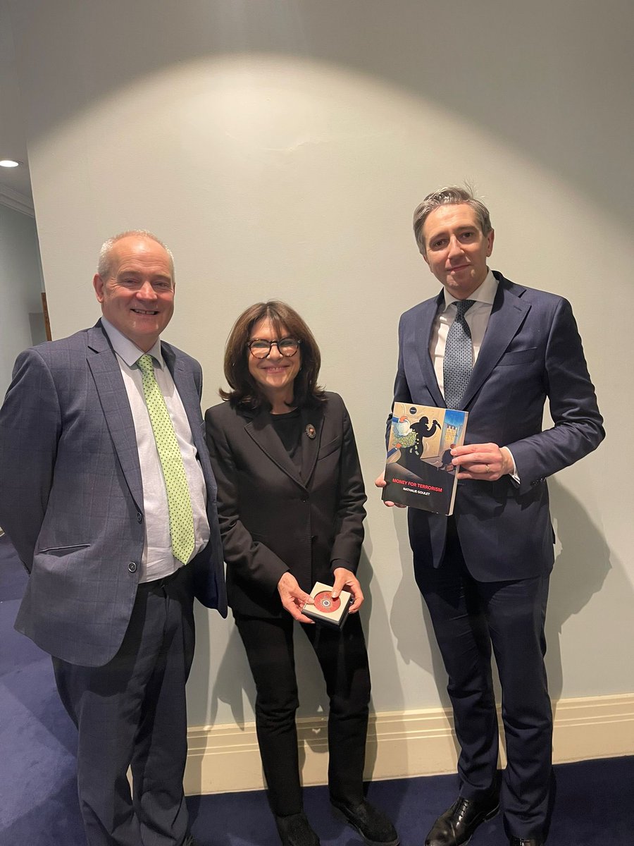 senateur61's tweet image. All my gratitude for your time @SimonHarrisTD finance minister and deputy prime minister 🇮🇪 , and our discussion on the very important topic of fighting financing or #terrorism and #MuslimBrotherhood @thanks @TrendsRA and @MohamedAlali72 for the translation of my book into