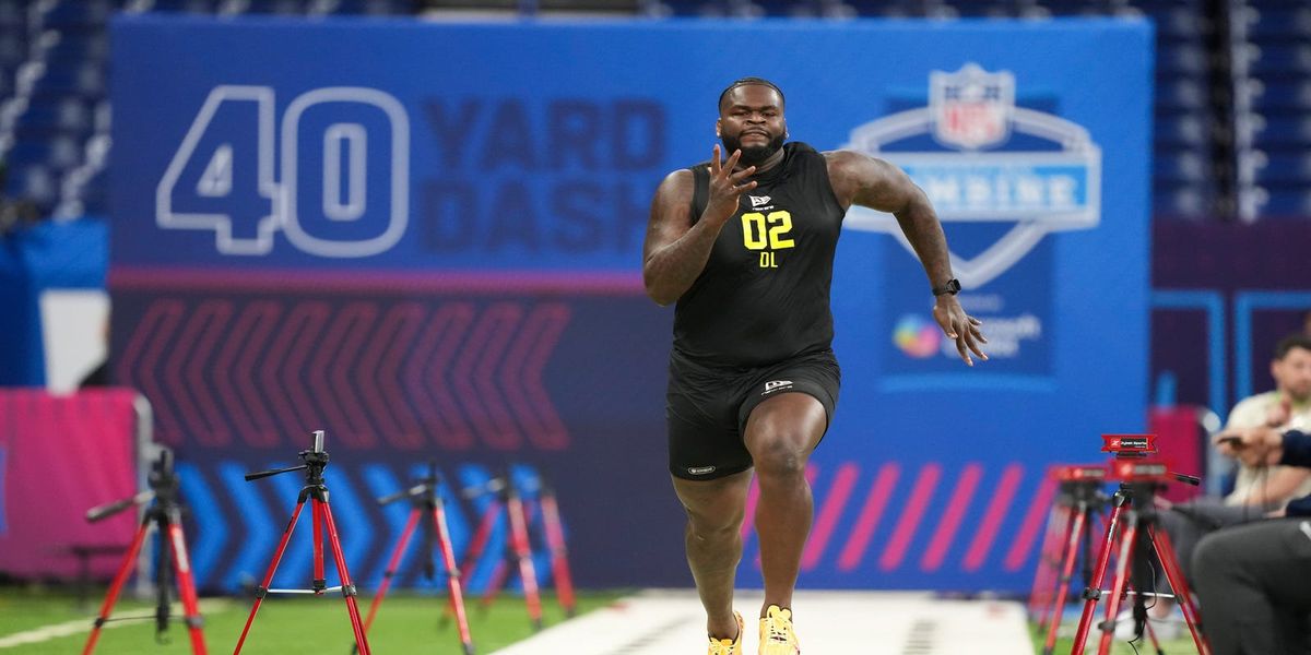 TheChargersWire's tweet image. 4 potential Chargers targets who stood out on Day 1 of NFL combine

📸 Kirby Lee, Kirby Lee-Imagn Images chargerswire.usatoday.com/story/sports/n…