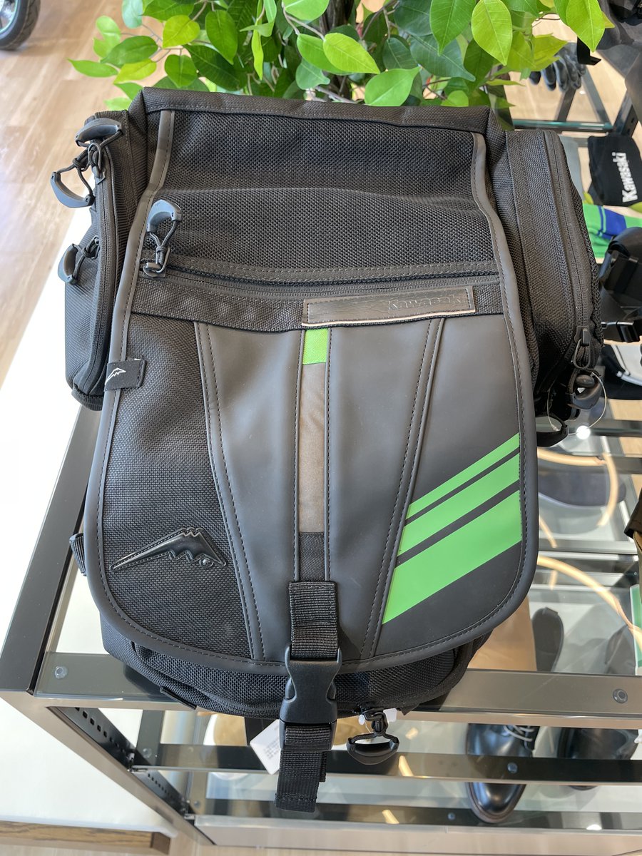 カワサキプラザ千葉中央です。 【カワサキ リアバッグ】のご紹介です