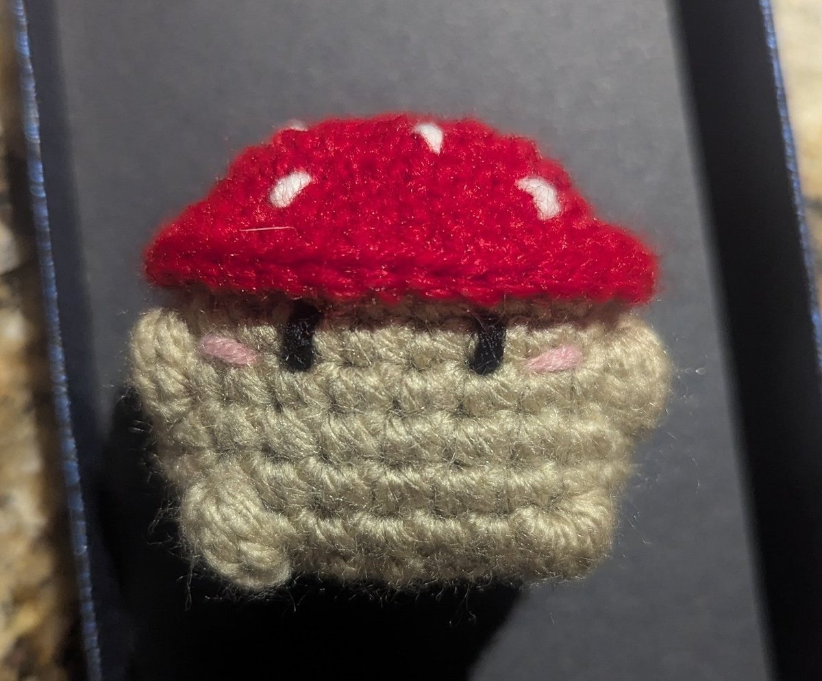 Curve 🖤 tweet media