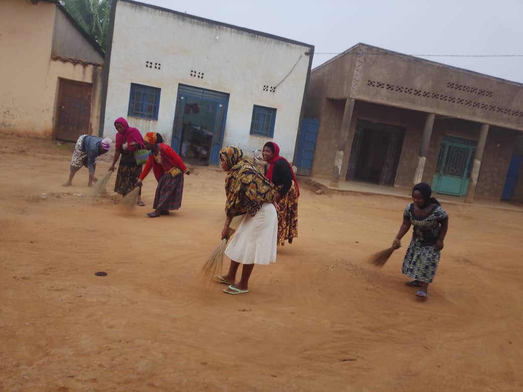 MwogoBugesera's tweet photo. #AKAGARI #KA #BITABA Uyu munsi hakozwe igitondo cy'isuku nk'uko bisanzwe buri wa gatanu kuva saa 7:00 - 800 AM. Hitawe cyane cyane ahahurira abantu benshi Santere z'ubucuruzi, https://t.co/zU3XSIO5GS