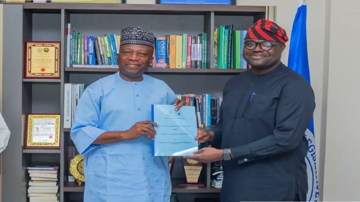 Casefileng tweet media