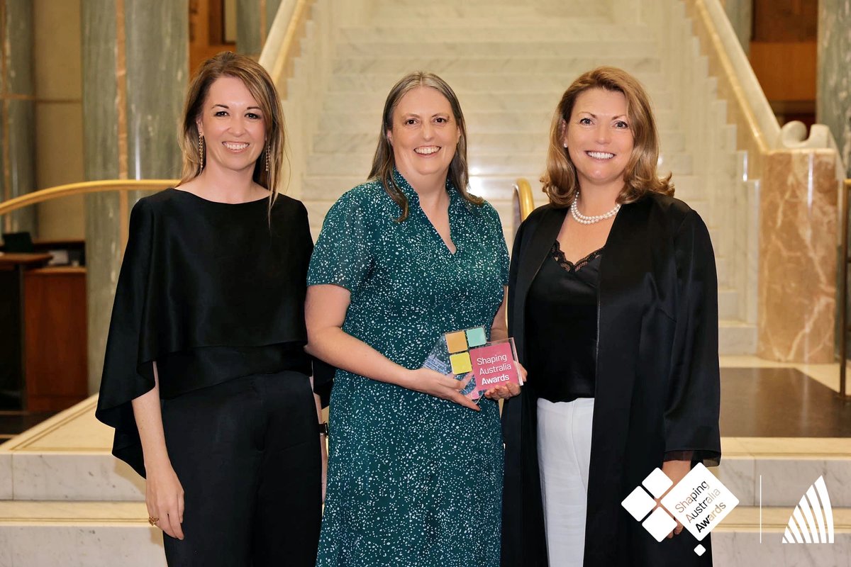 Universities Australia tweet media