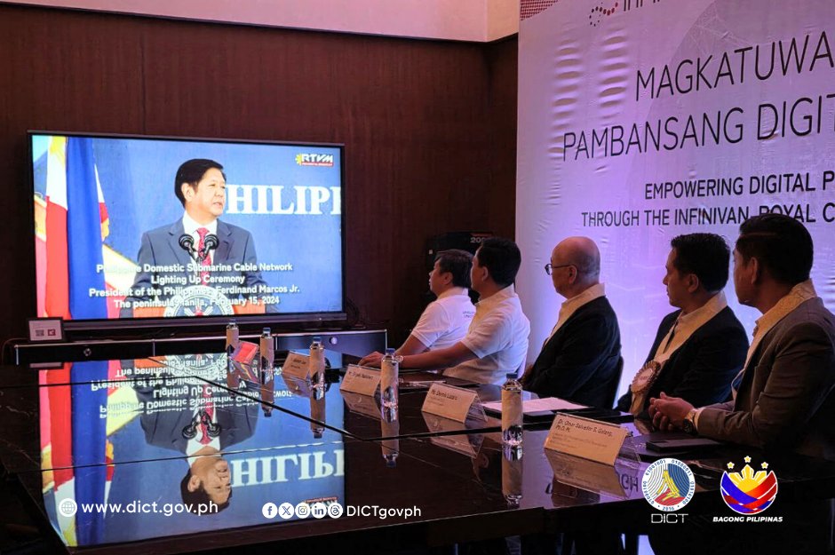 DICTgovph's tweet photo. Mas magandang infrastructure sharing agreements, mas maganda ang competition = mas magandang internet services para sa bawat Pilipino.

Basahin ang buong detalye rito: https://t.co/7xl1IOl4z4

#DICT #Infinivan #RoyalCable #DigitalInfrastructure #Connectivity #DigitalBayanihan https://t.co/zBitSmqCbu