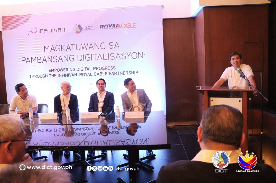 DICTgovph's tweet photo. Mas magandang infrastructure sharing agreements, mas maganda ang competition = mas magandang internet services para sa bawat Pilipino.

Basahin ang buong detalye rito: https://t.co/7xl1IOl4z4

#DICT #Infinivan #RoyalCable #DigitalInfrastructure #Connectivity #DigitalBayanihan https://t.co/zBitSmqCbu