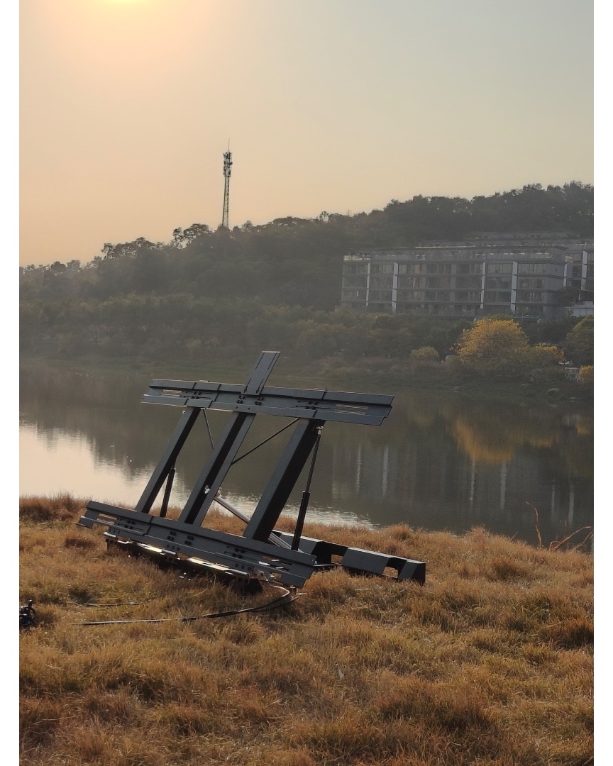 Sumyok19752's tweet image. Adjustable &amp;amp; stable, perfect for RV solar setup. Smooth extension, strong support, easy installation. Power your journey anytime, anywhere. ⚡🚐
#RVSolar #AdjustrackPro #SolarRack #OffGridRV
sunlight-radiator.com