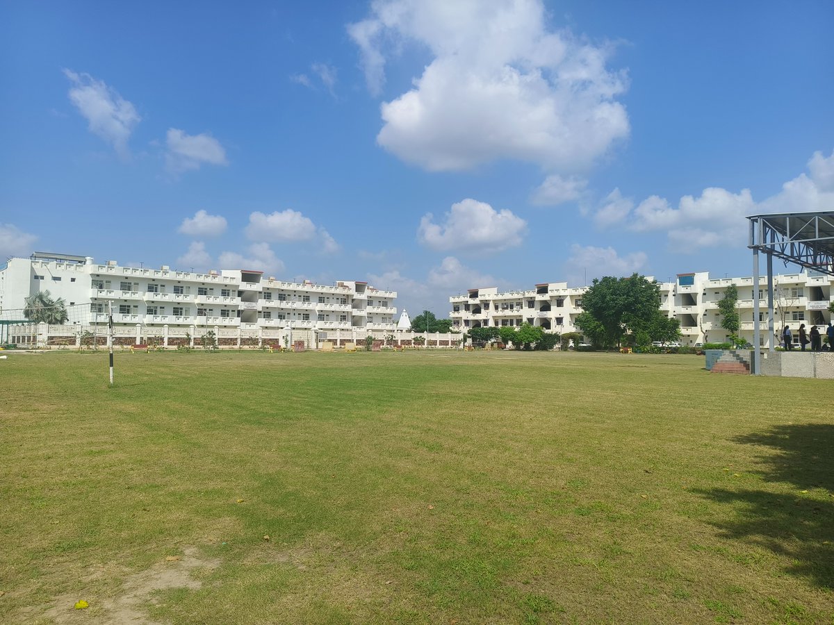 OM Sterling Global University tweet media