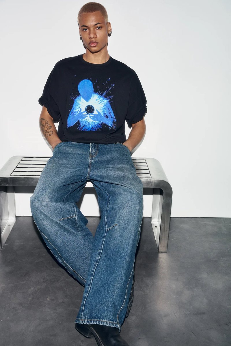 etozheques tweet media