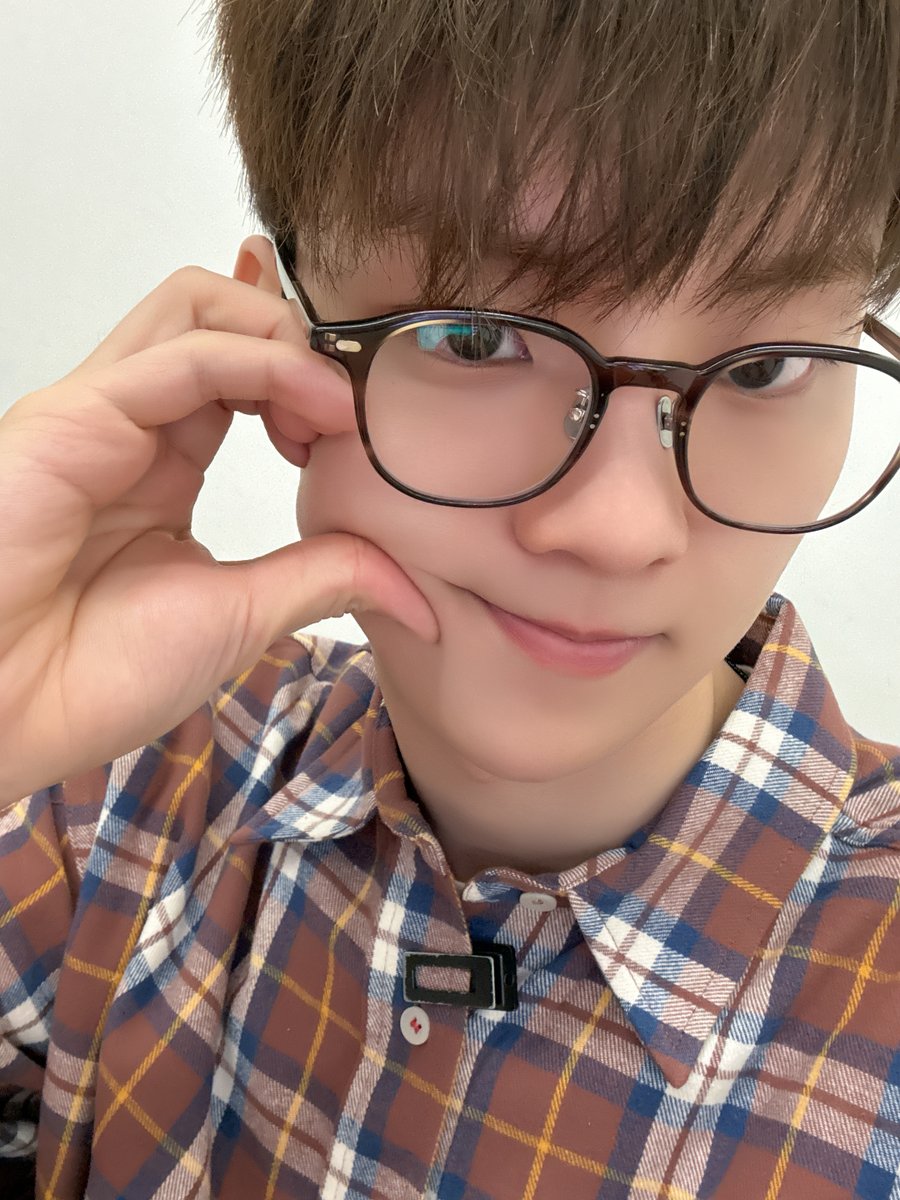 THEBOYZ_officl tweet picture