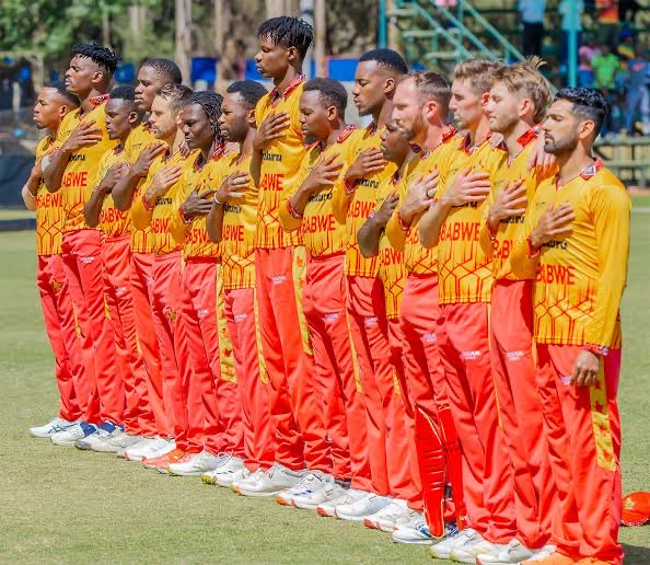 befitwithvik's tweet photo. Pure heart and soul from Zimbabwe Cricket this T20 World Cup! The growth of this team is incredible to witness. Every player gives everything for the badge. A true inspiration to the world! 
Love from India ❤️

@SRazaB24 @ZimCricketv @ICC https://t.co/cDX3iXKdOP