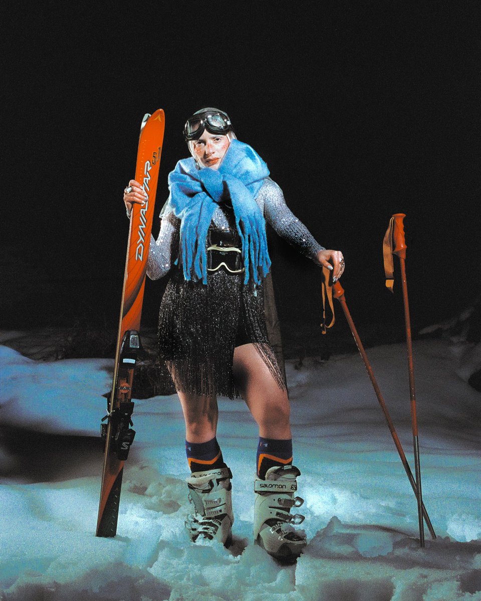 AlexVrhe's tweet photo. Nouveau shoot editorial ⛷️

svp faites pas flop mon frigo est vide https://t.co/M8iId61fM3