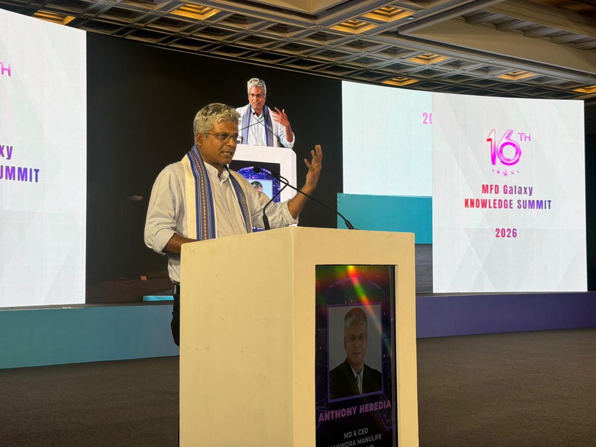 MFDGalaxy's tweet photo. Mr. Anthony Heredia of @MahindraMMF with his session, One Powerful Idea on how to look ahead and how we as MFDs can stay relevant in a very dynamic world with some insightful real life examples.
#MFDGalaxy https://t.co/nYWguDnKnp