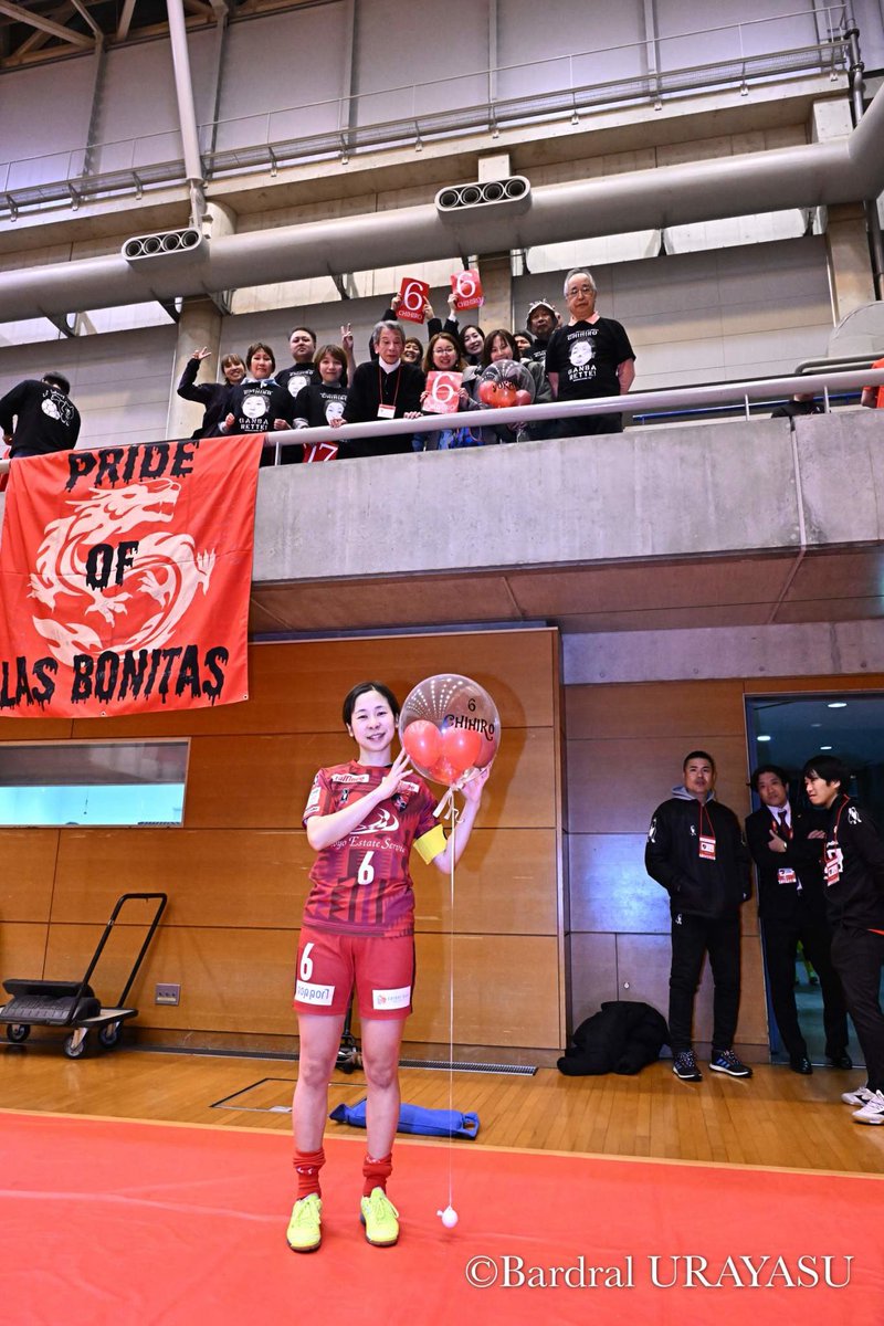 chiipi_6's tweet photo. 選手権をもって、フットサル選手を引退しました。

たくさんの素晴らしい出会いのおかげで、ここまで長くフットサルを続けることができました。

大好きな仲間たちとフットサルができる時間が最高でした。

本当にありがとうございました！ https://t.co/C5oqO5ovjm